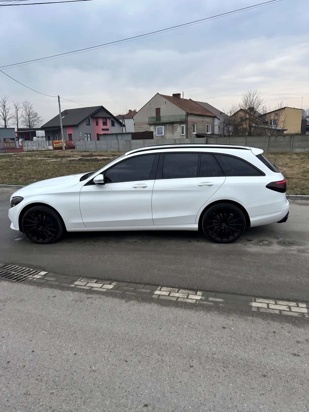 Mercedes C (W205) z panelami 5%
